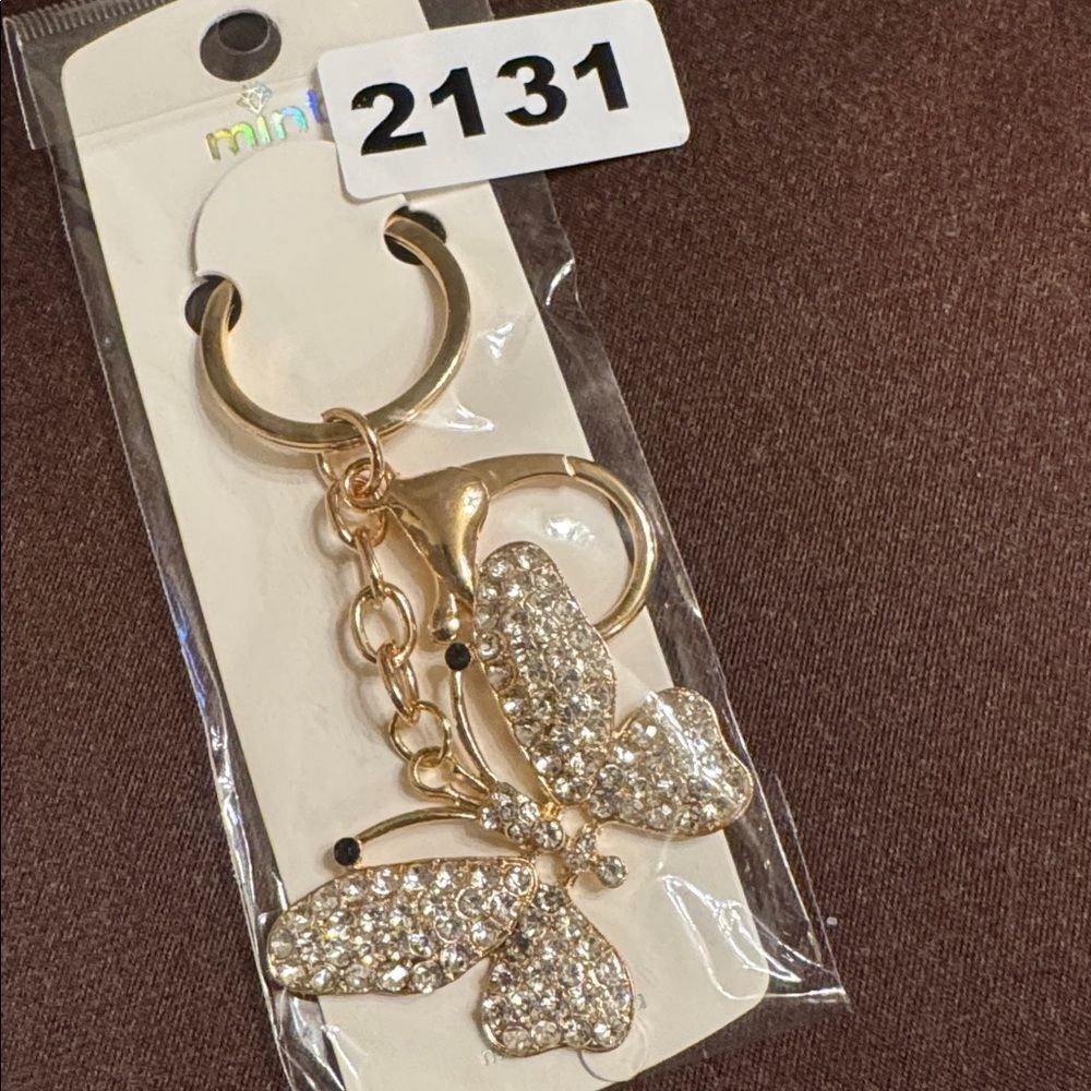 2131 Rhinestone Butterfly Key Ring, Bag‎ Charm - Picture 2 of 2
